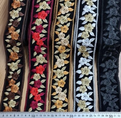 Indian embroidery, 6 cm rose