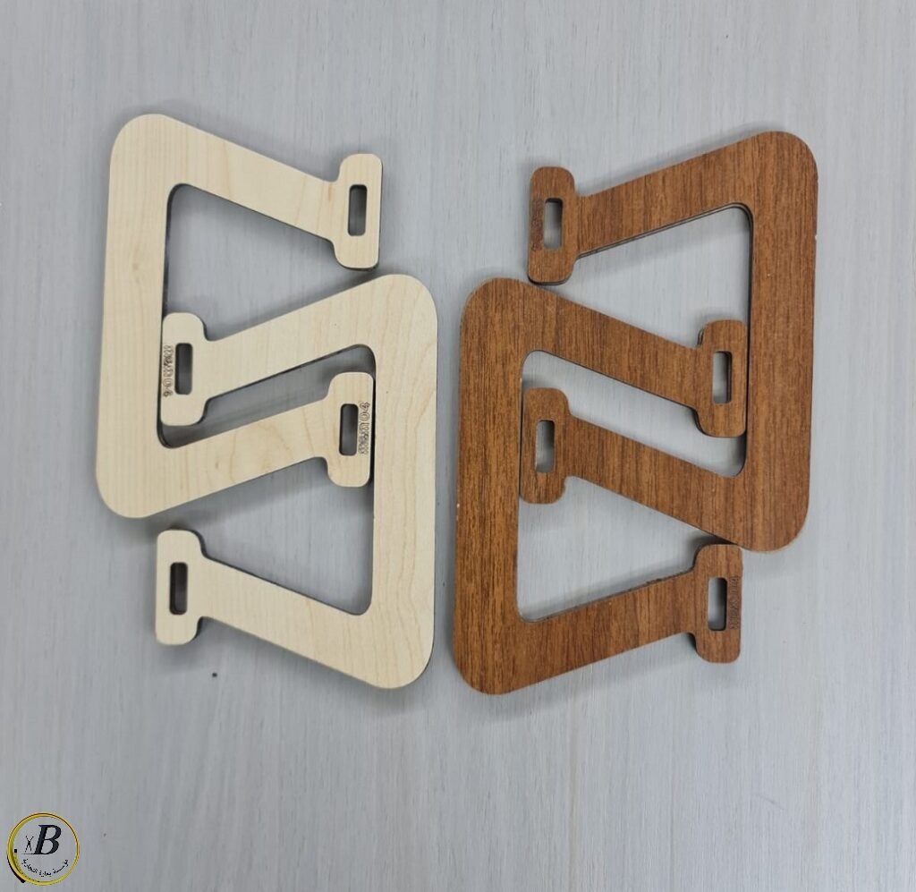 يد شنط خشبيه /زوج Wooden hand for bags/pair