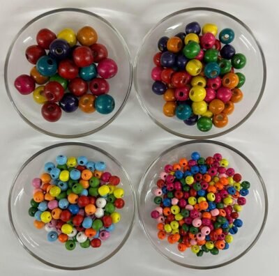 Colorful macramé beads